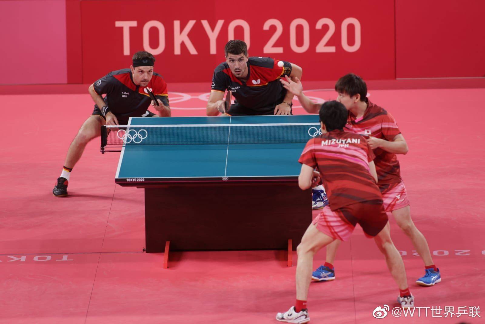 德国队碾压韩国队，马龙关键制胜